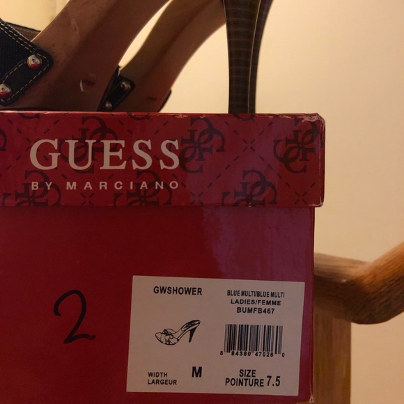 Guess - NEW Never Wear !!!!! - Picture 1 of 6